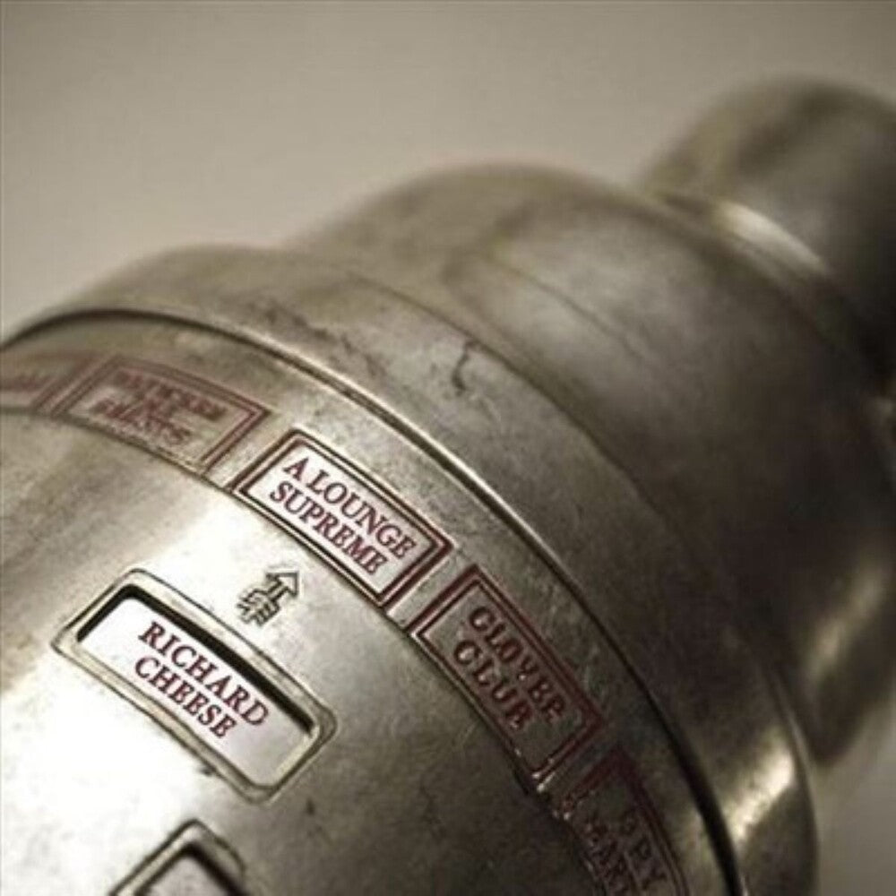 the album cover for Richard Cheese - Lounge Supreme [Colored Vinyl] [Limited Edition]