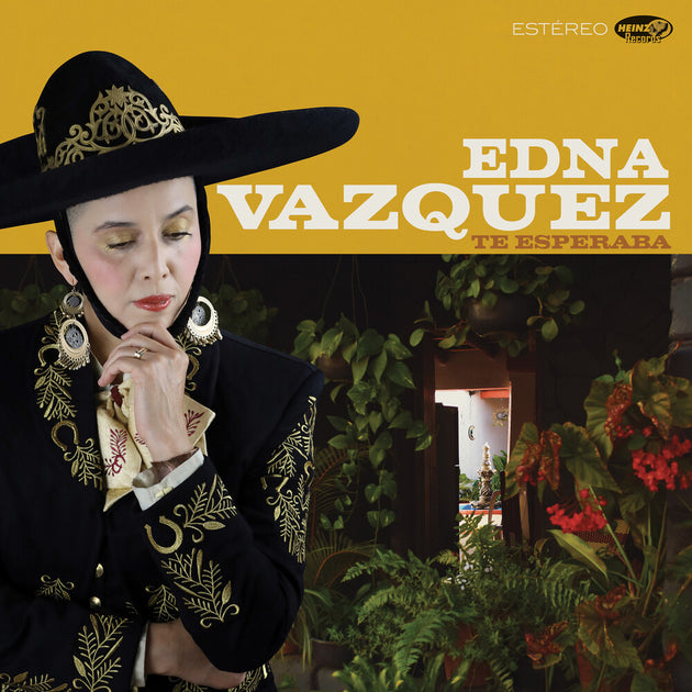 the album cover for Edna Vazquez - Te Esperaba